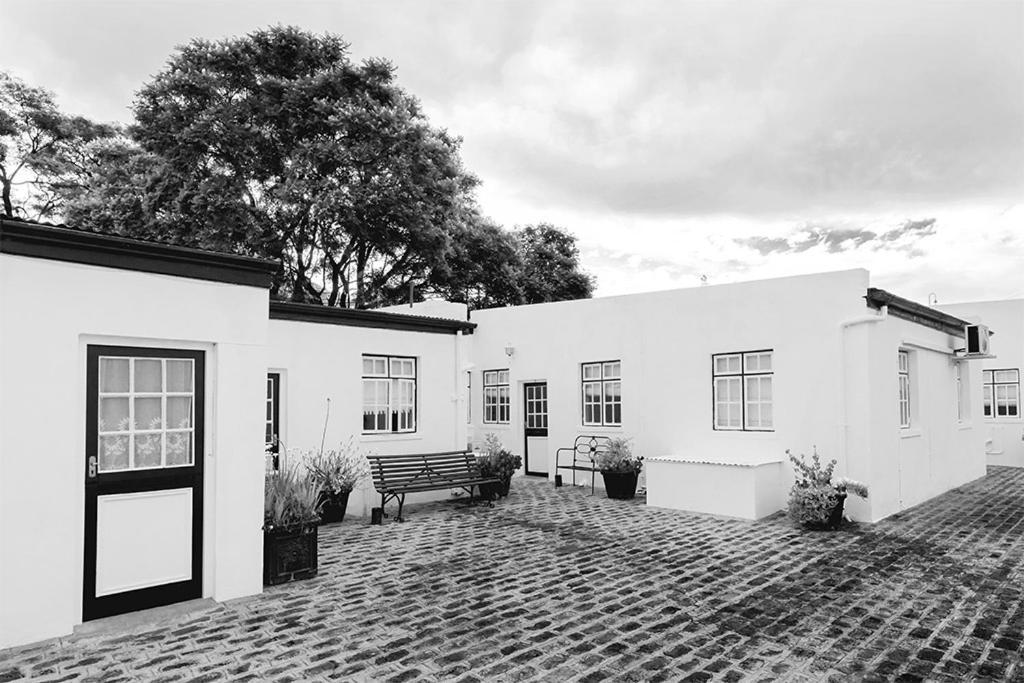 Camdeboo Cottages Graaff-Reinet Zewnętrze zdjęcie